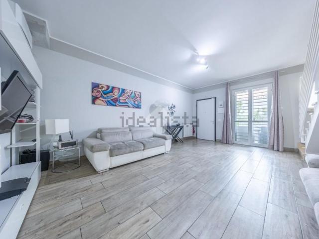 Villetta a schiera in vendita di 110 m² in Via Marano Equo, 22