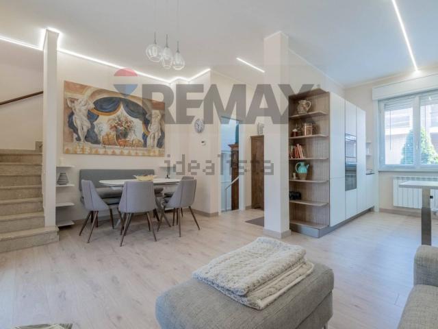 Villetta a schiera in vendita di 110 m² in Via Martiri di Belfiore, 29