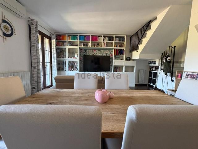 Villetta a schiera in vendita di 110 m² in Via Sant&apos Alessandro