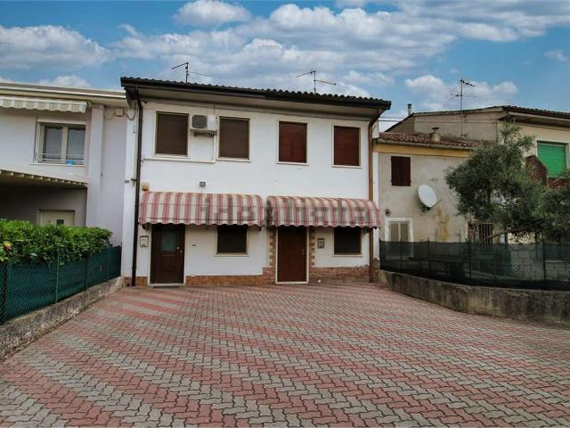 Villetta a schiera in vendita di 130 m²