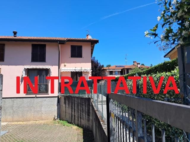 Villetta a schiera in vendita di 110 m² in Via Roma, 13