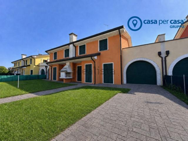 Villetta a schiera in vendita di 110 m² in Via Torino