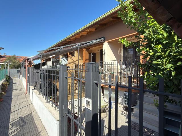 Villetta a schiera in vendita di 112 m² in Via S. Chiara, 97