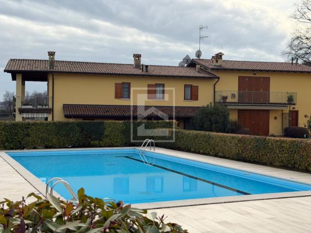 Villetta a schiera in vendita di 113 m² in Via Cavalier Leali Giovanni, 19