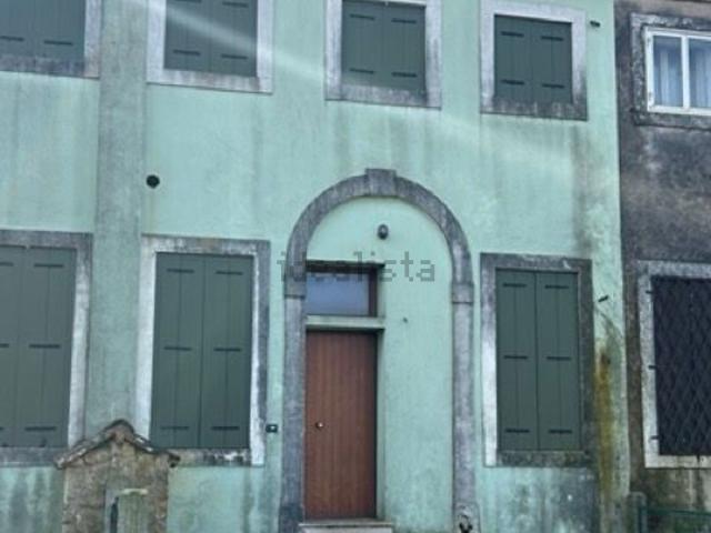 Villetta a schiera in vendita di 113 m² in Via Buche di Maggio