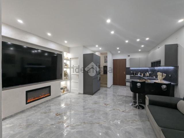 Villetta a schiera in vendita di 113 m² in Via Indipendenza, 1