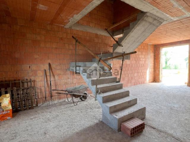 Villetta a schiera in vendita di 113 m² in Via Spangaro