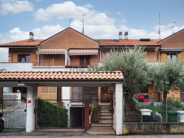 Villetta a schiera in vendita di 113 m² in Via Ticino, 3