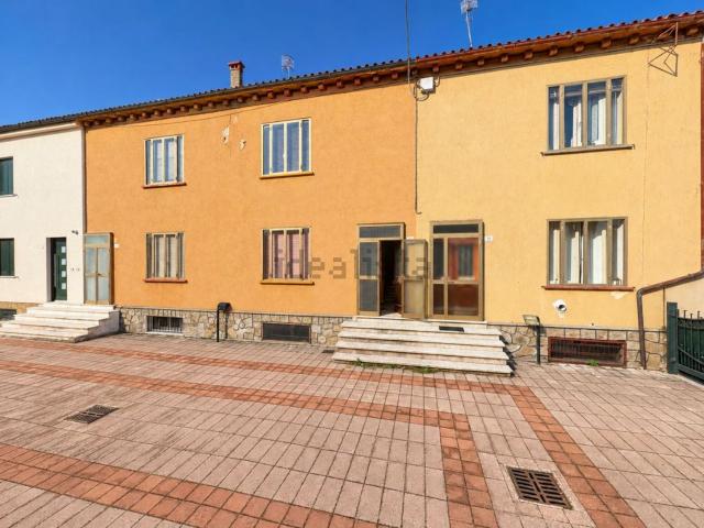 Villetta a schiera in vendita di 113 m² in Viale Giacomo Matteotti