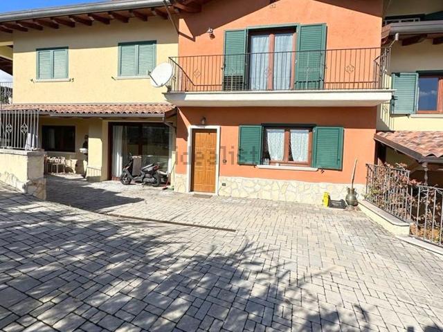 Villetta a schiera in vendita di 113 m² in Località mozzoli