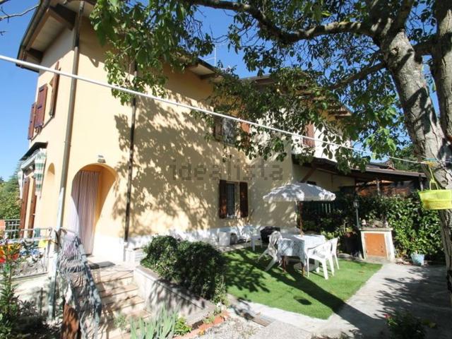 Villetta a schiera in vendita di 114 m² in Via Caligola