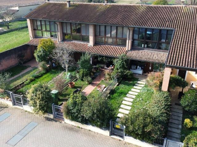 Villetta a schiera in vendita di 115 m²