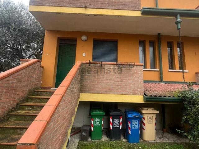 Villetta a schiera in vendita di 115 m² in Via 7ª Strada