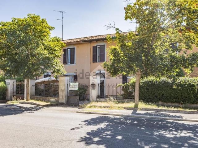Villetta a schiera in vendita di 115 m² in Via della Stazione, 29