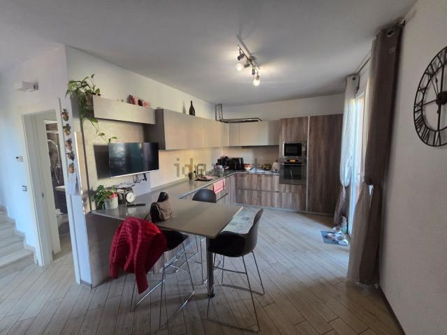 Villetta a schiera in vendita di 115 m² in Via di Collinaia