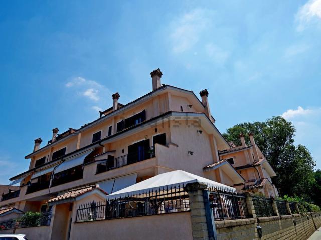 Villetta a schiera in vendita di 115 m² in Via Morsasco, 24