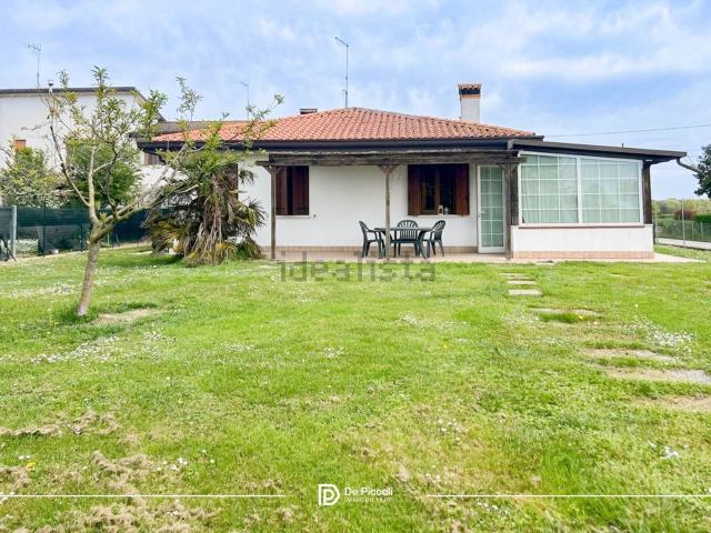 Villetta a schiera in vendita di 115 m² in Via Nogarola, 7