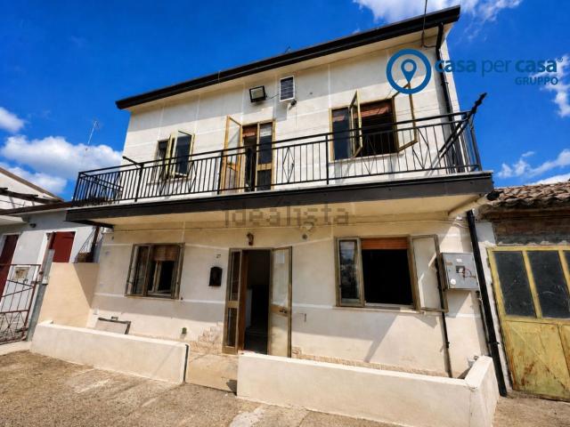 Villetta a schiera in vendita di 115 m² in Via Trento