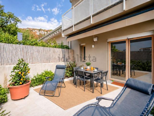 Villetta a schiera in vendita di 116 m² in Via Tavola