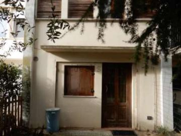 Villetta a schiera in vendita di 117 m² in Via Carlo Pisacane, 9