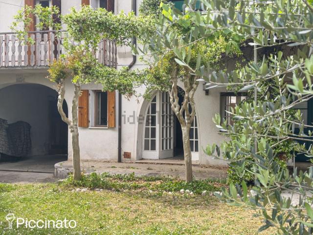Villetta a schiera in vendita di 117 m² in Via della Liberazione
