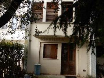 Villetta a schiera in vendita di 118 m² in Via Carlo Pisacane, 9