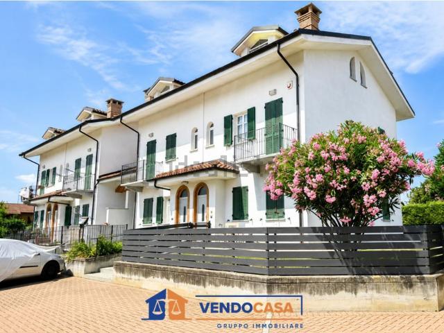 Villetta a schiera in vendita di 118 m² in Via Fossano, 27