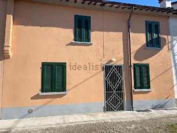 Villetta a schiera in vendita di 118 m² in Via Lughese Sud, 181