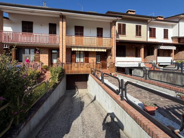 Villetta a schiera in vendita di 120 m²