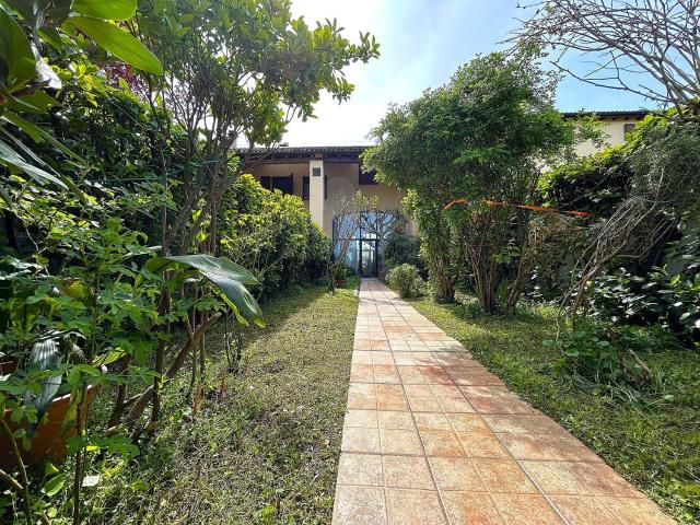 Villetta a schiera in vendita di 120 m² in Via Colorno