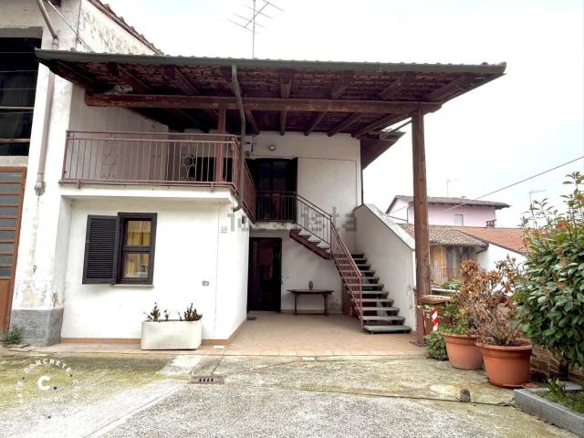 Villetta a schiera in vendita di 110 m² in Via Adua, 49