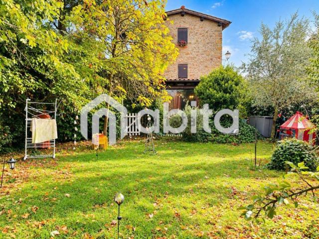 Villetta a schiera in vendita di 120 m² in Via Alessandro Manzoni