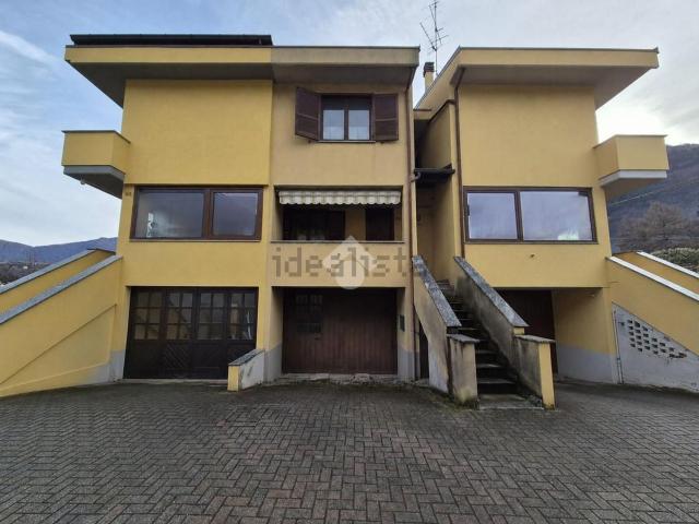 Villetta a schiera in vendita di 120 m² in Via Ganda, 62