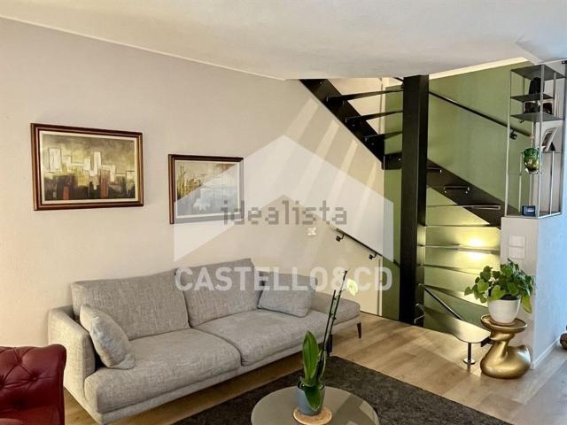 Case e ville in vendita di 160 m² in Via Dei Broli, 33