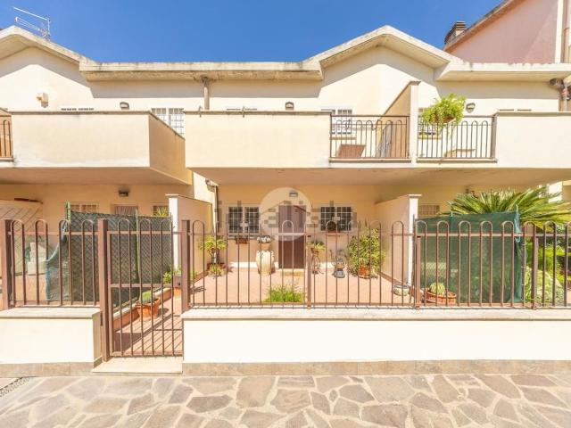 Villetta a schiera in vendita di 120 m² in Via Orazio Coccanari, 33