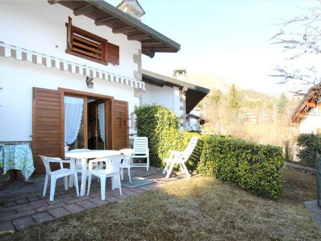 Villetta a schiera in vendita di 120 m² in Via Luigi Cadorna, 29