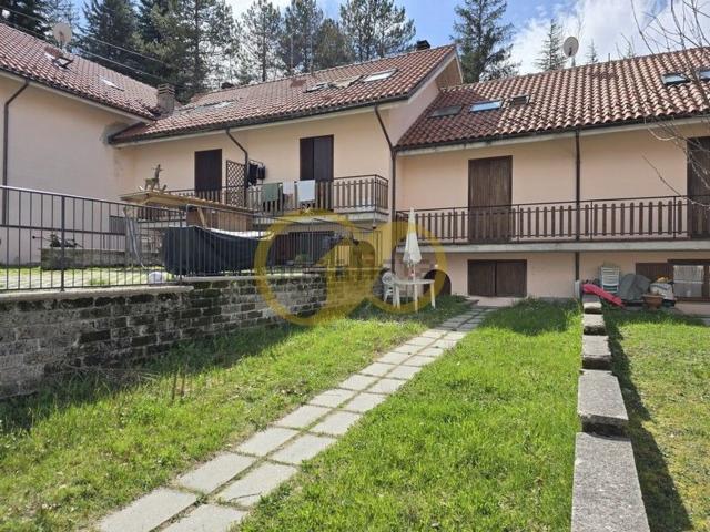 Villetta a schiera in vendita di 120 m² in Via Madonna Sasso Bianco, 15