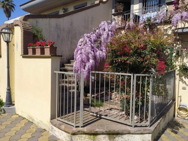 Villetta a schiera in vendita di 120 m² in Via Mar del Giappone, 28