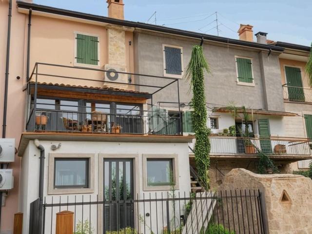Villetta a schiera in vendita di 120 m² in Via San Pancrazio, 36