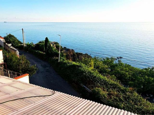 Villetta a schiera in vendita di 120 m² in Via Panoramica