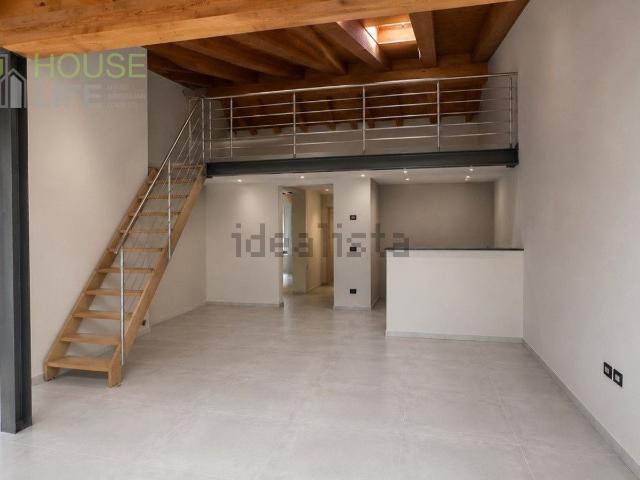 Villetta a schiera in vendita di 120 m² in Via Romana Rompato