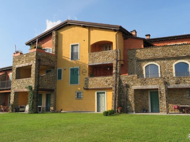 Villetta a schiera in vendita di 120 m² in Via Vaccareccia