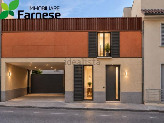 Villetta a schiera in vendita di 120 m² in Via X Giugno, 92