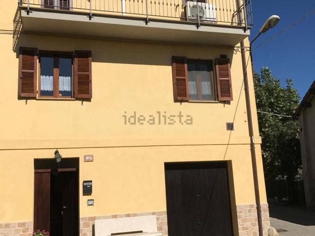 Villetta a schiera in vendita di 120 m² in Frazione San Donato, 141