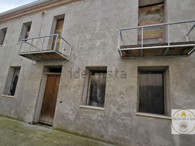 Villetta a schiera in vendita di 120 m² in Piazza Maggiore