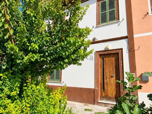 Villetta a schiera in vendita di 120 m² in Strada Santa Maria Arzilla