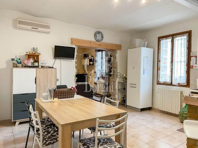 Villetta a schiera in vendita di 121 m² in Via C. B. Cavour, 2
