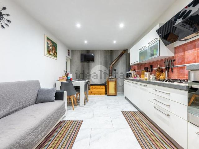 Villetta a schiera in vendita di 121 m² in Via Garibaldi, 107