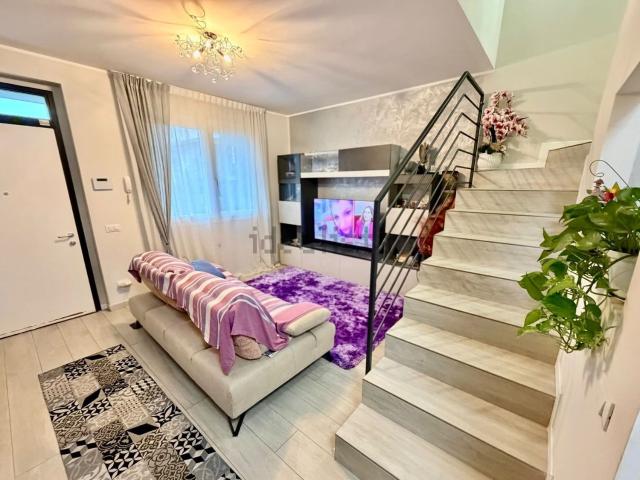 Villetta a schiera in vendita di 121 m² in Via Paolo Tibaldi