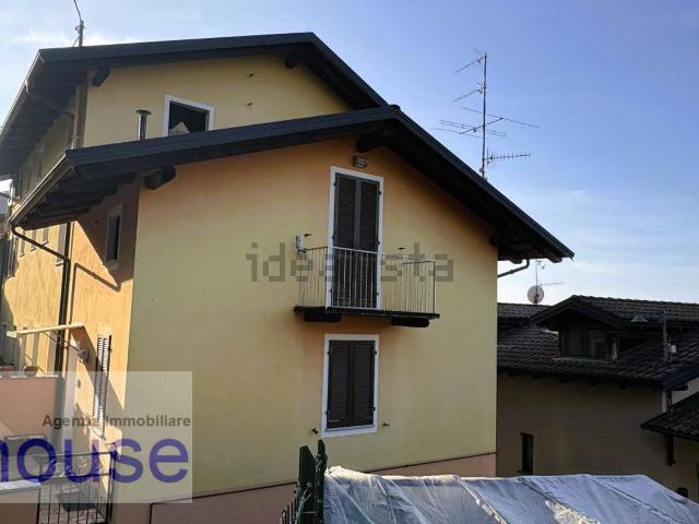 Villetta a schiera in vendita di 121 m² in Via Piave, 39